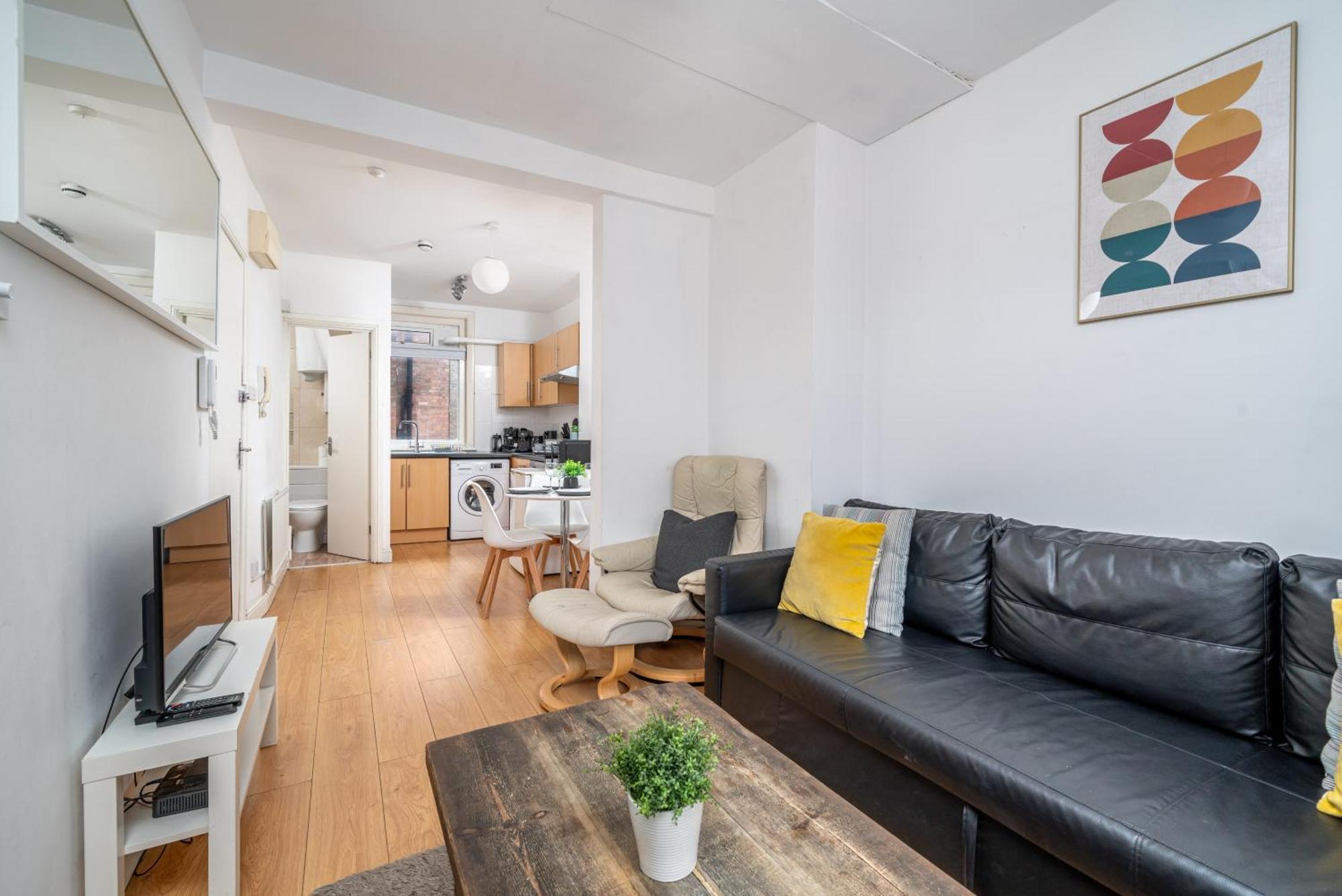 Carnaby & Oxford Street - Central Soho - One Bedroom - Double Bed & Sofabed Лондон Екстериор снимка
