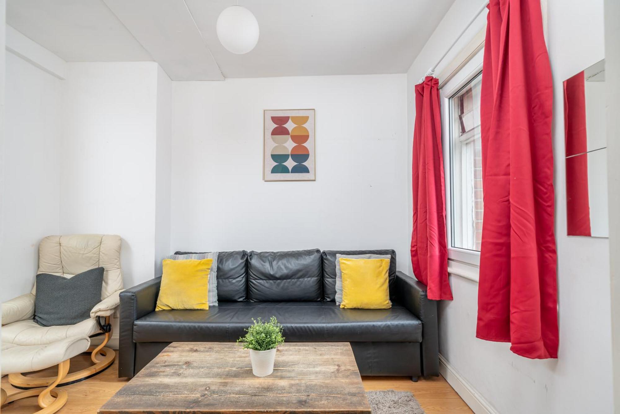 Carnaby & Oxford Street - Central Soho - One Bedroom - Double Bed & Sofabed Лондон Екстериор снимка